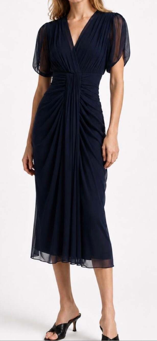 Diane von Furstenberg Silk Chiffon Modi Dress Size 10 Navy Blue Ruched Elegant